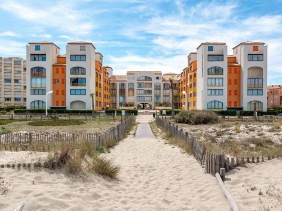 T2 Vue Mer Palm Beach Le Barcares Exterior photo